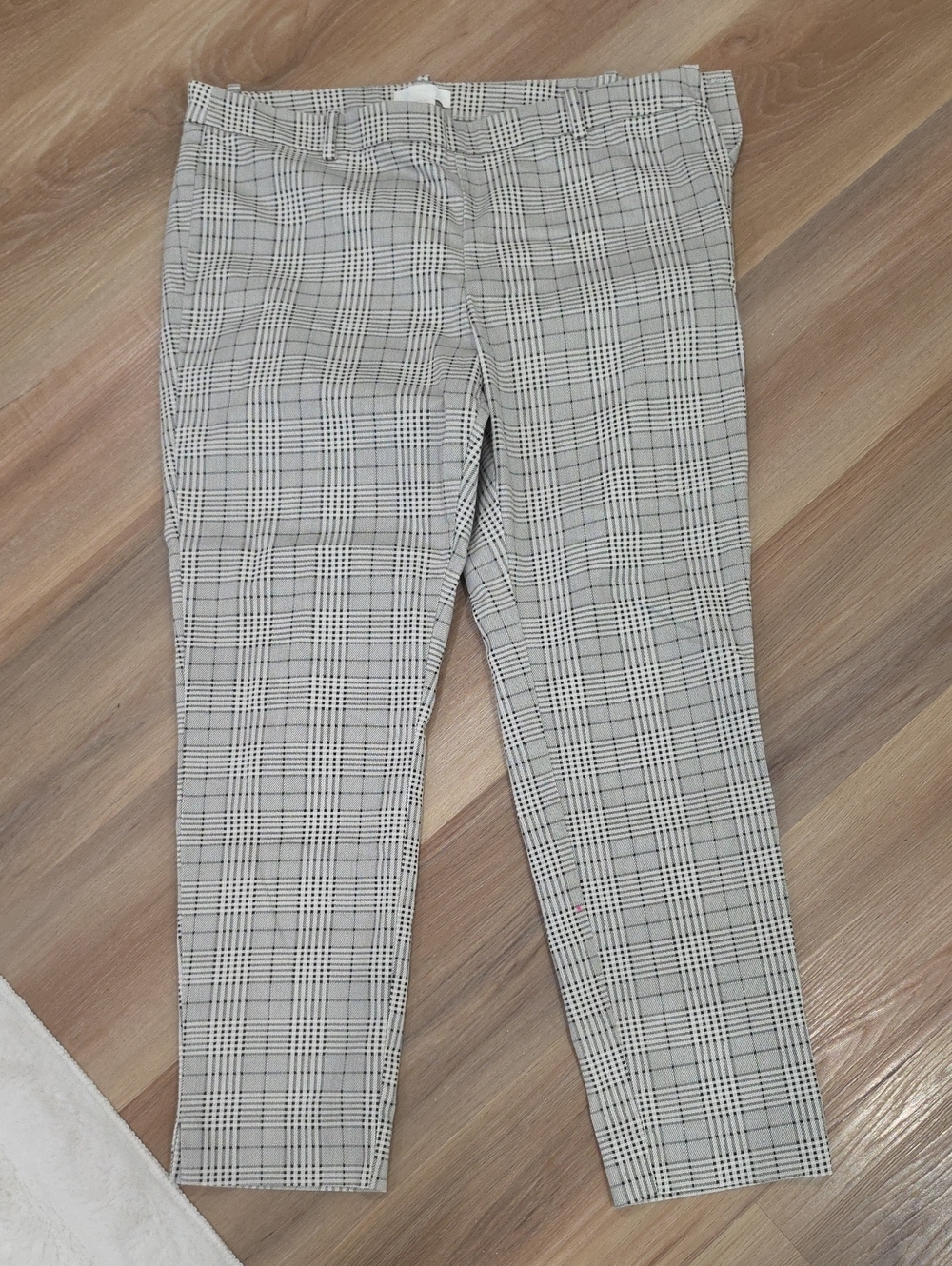 H&M Black and Cream Plaid Straight-Leg Pants